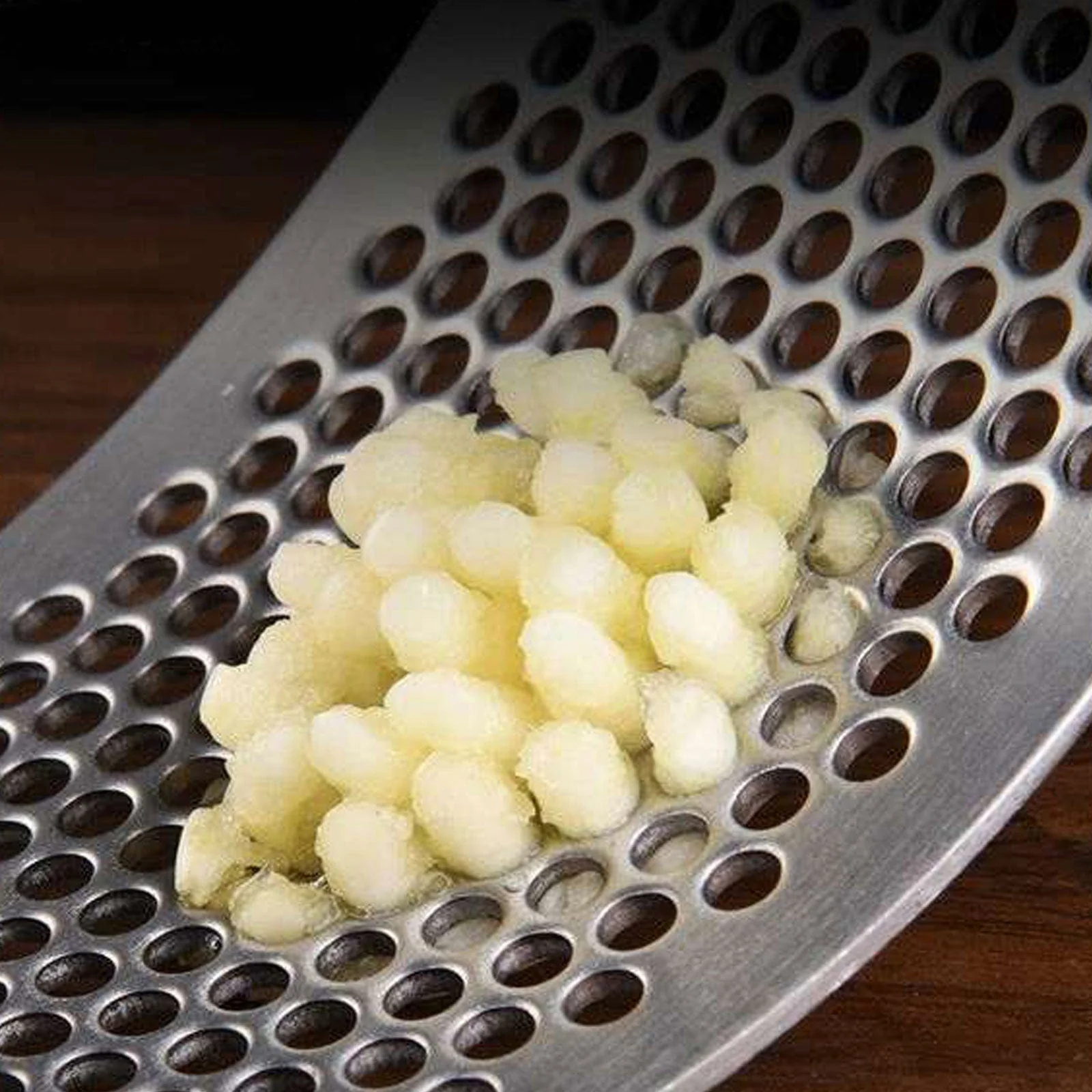 The Ultimate Garlic Crusher - Image 6